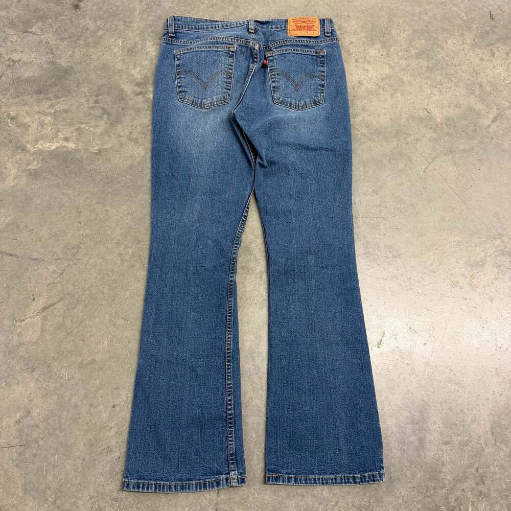 Vintage 2000’s Lowrise Levi’s Bootcut Jeans